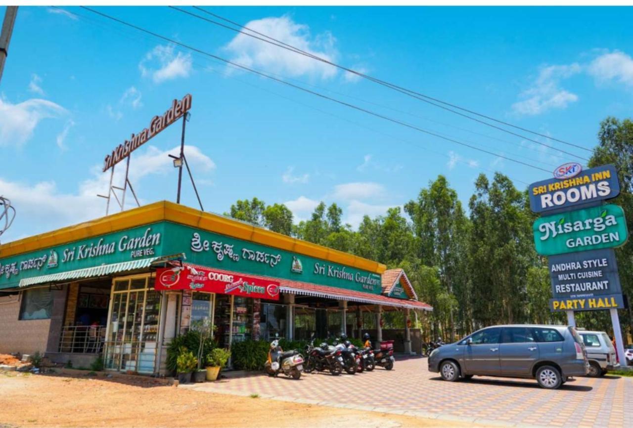 Sri Krishna Inn - Kempegowda Airport Bangalore Devanahalli Kültér fotó